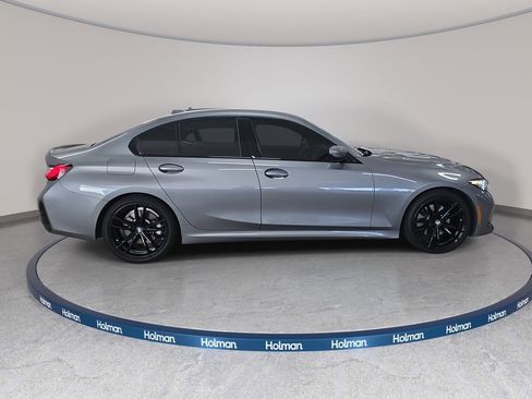 Used 2023 BMW 330i Sedan w/ M Sport Package image 4
