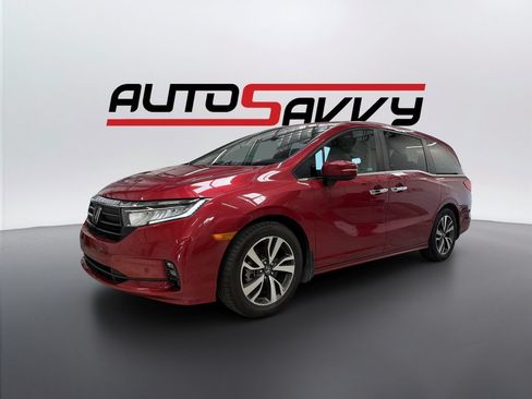 Used 2023 Honda Odyssey Touring image 1