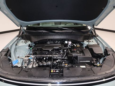 Used 2025 Hyundai Kona SEL image 31