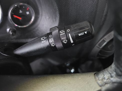 Used 2018 Jeep Wrangler Sport image 22