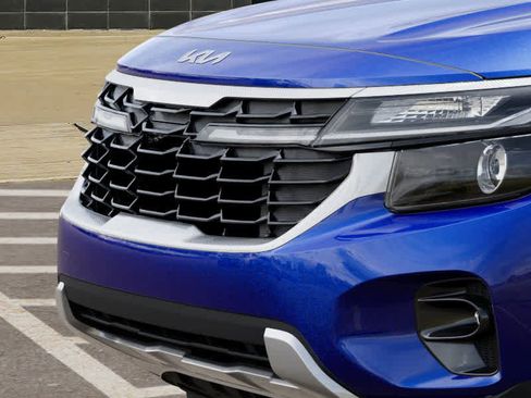 New 2026 Kia Seltos S image 12