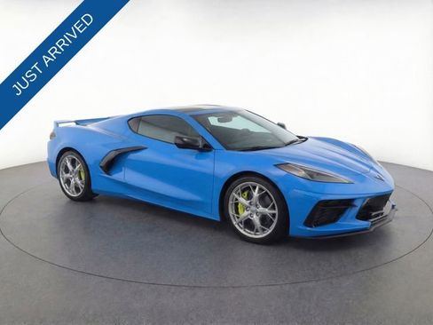 Used 2020 Chevrolet Corvette Stingray Premium Cpe w/ 3LT Preferred Equipment Group image 8