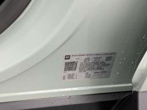 New 2026 Chevrolet Equinox ACTIV w/ Convenience Package III image 34