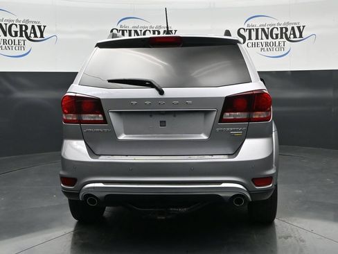 Used 2018 Dodge Journey Crossroad w/ Nav & Sun Group FWD image 6