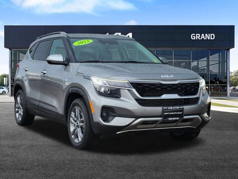 Certified 2023 Kia Seltos S AWD/4WD image 3