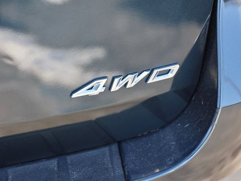 Certified 2023 Ford Explorer XLT image 10