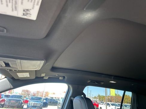 New 2026 Chevrolet Traverse Z71 w/ Enhanced Driving Package image 17