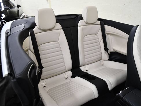 Used 2023 Mercedes-Benz C 300 4MATIC Cabriolet image 16