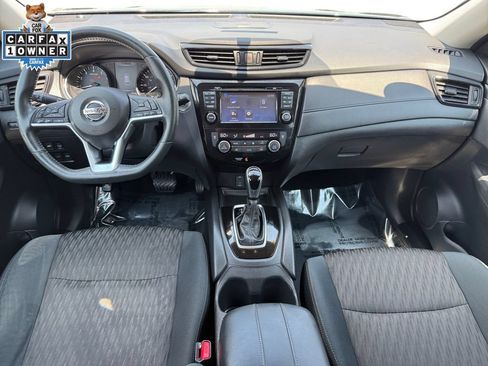 Used 2017 Nissan Rogue SV AWD/4WD image 11