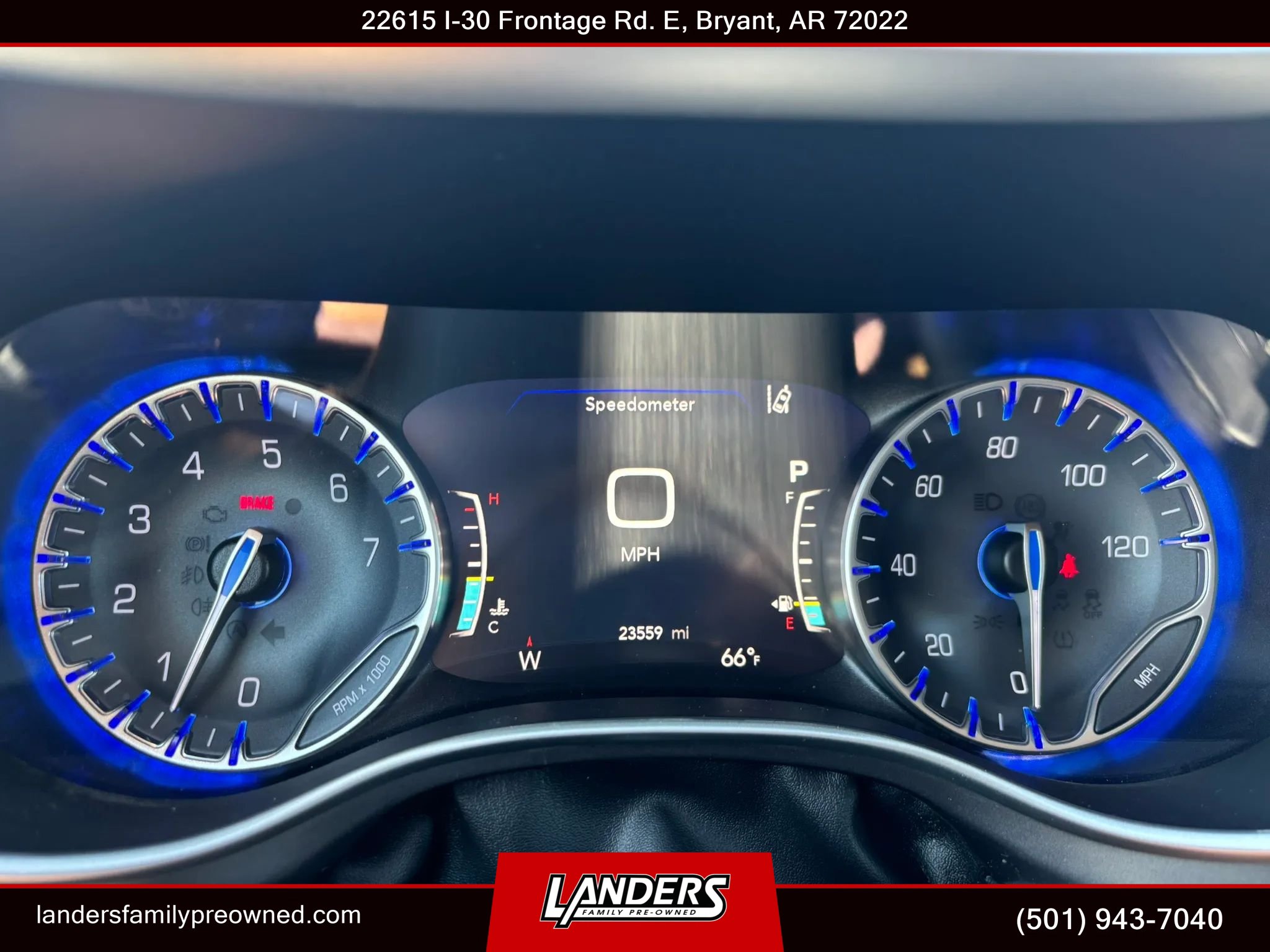 Used 2020 Chrysler Pacifica Touring-L Plus w/ Tire & Wheel Group FWD image 30