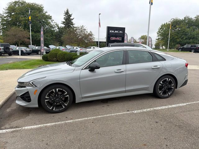 Used 2022 Kia K5 GT-Line AWD/4WD image 2