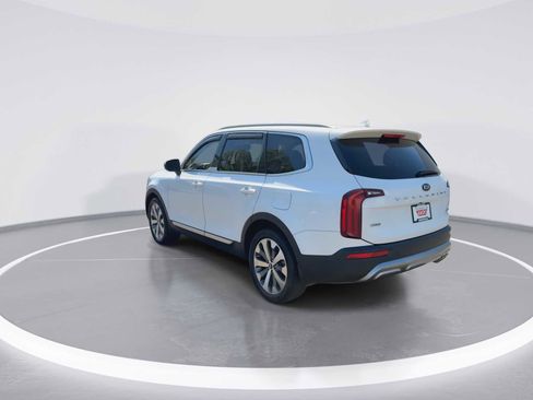 Used 2020 Kia Telluride S w/ S 8 Passenger Seating Package AWD/4WD image 6