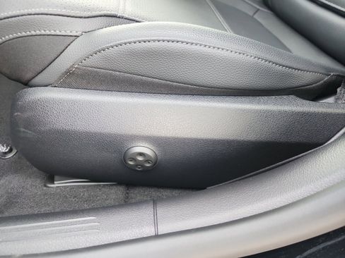 Certified 2025 Mercedes-Benz C 300 C 300 4MATIC image 15