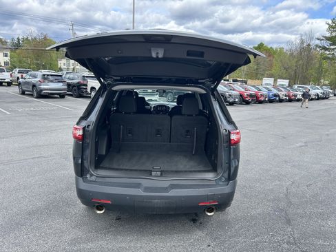 Used 2019 Chevrolet Traverse LT AWD/4WD image 10