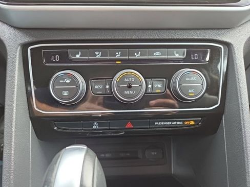 Used 2023 Volkswagen Atlas SE AWD/4WD image 37