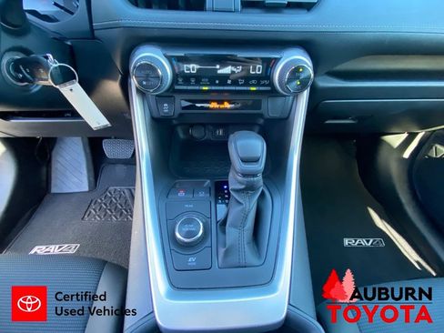 Certified 2025 Toyota RAV4 LE AWD/4WD image 37
