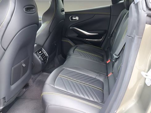 Used 2023 Aston Martin DBX 707 AWD/4WD image 13