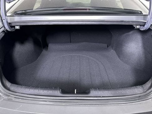 Used 2024 Hyundai Elantra SEL w/ Convenience Package FWD image 27