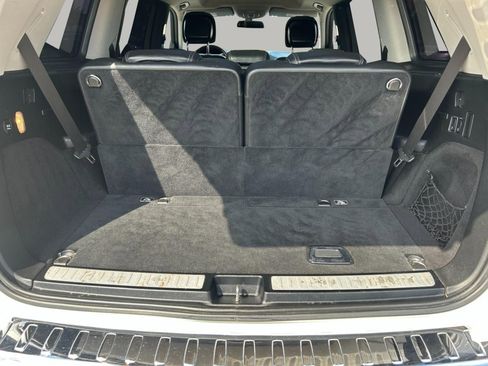 Used 2014 Mercedes-Benz GL 550 4MATIC image 39