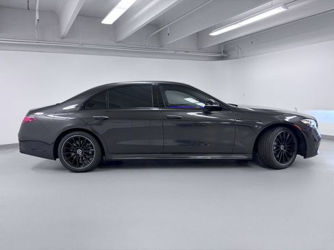 Certified 2023 Mercedes-Benz S 580e 4MATIC Sedan image 7