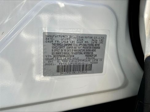 Used 2020 Nissan Kicks SV FWD image 19