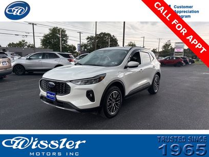 Used 2025 Ford Escape SE