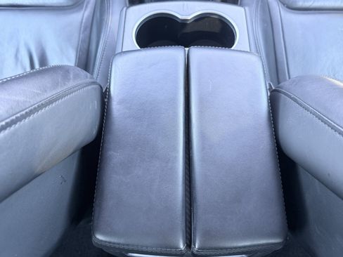 Used 2015 Tesla Model S 70D image 47