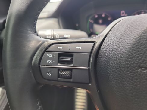 Used 2023 Honda Accord Sport image 29