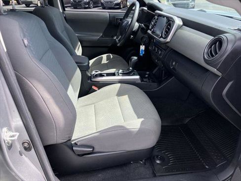 Certified 2022 Toyota Tacoma SR5 w/ Technology Package RWD image 32