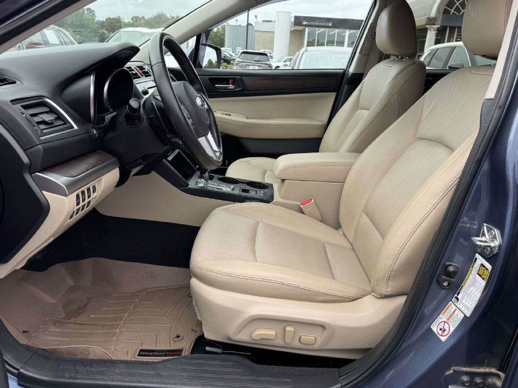 Used 2016 Subaru Outback 2.5i Limited AWD/4WD image 18