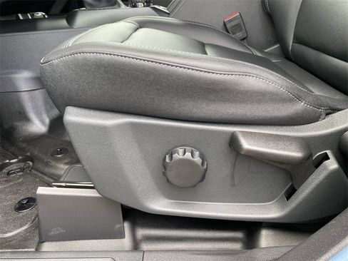 New 2025 Ford Bronco Badlands image 17