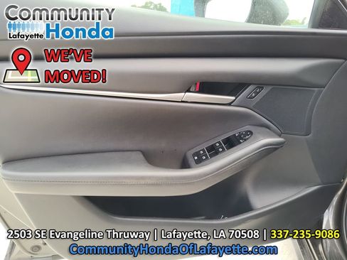 Used 2023 MAZDA MAZDA3 s FWD image 18