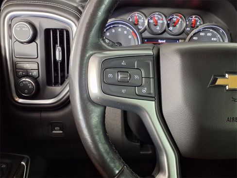 Used 2020 Chevrolet Silverado 1500 LT w/ Texas Edition image 15