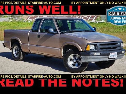 Used 1997 Chevrolet S10 Pickup LS image 1