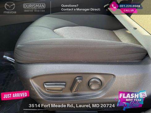 Used 2024 Toyota Camry LE image 13