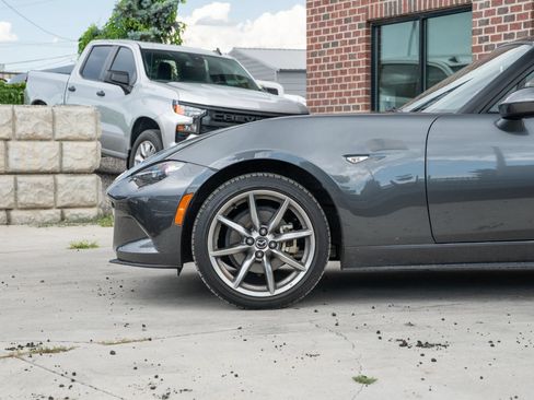 Used 2023 MAZDA MX-5 Miata Grand Touring RWD image 4