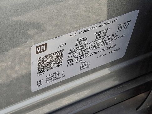 Used 2023 Chevrolet Traverse LT w/ LPO, Floor Liner Package AWD/4WD image 26