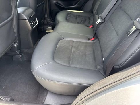 Used 2021 MAZDA CX-5 Touring FWD image 16