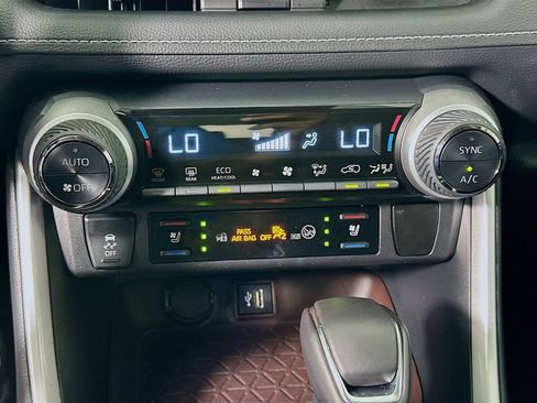 Certified 2025 Toyota RAV4 Limited w/ Weather Package AWD/4WD image 15