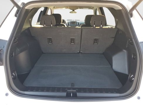 Used 2019 Chevrolet Equinox LT FWD image 9