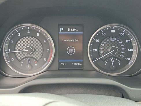 Used 2020 Hyundai Elantra Limited w/ Ultimate Package 03 FWD image 34