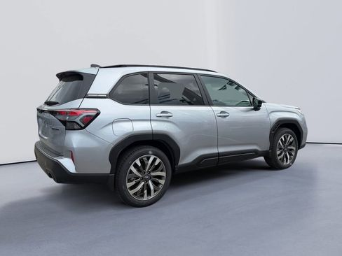 New 2026 Subaru Forester Touring AWD/4WD image 3