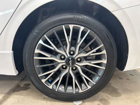 Used 2023 Kia Forte GT-Line image 24