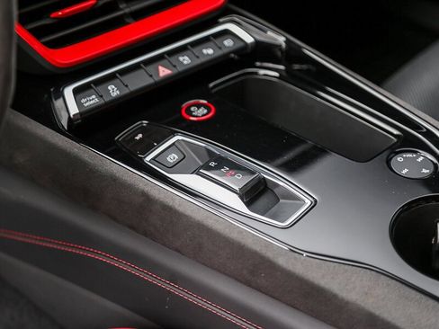 Used 2023 Audi RS e-tron GT image 35