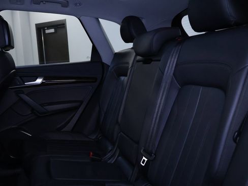 Used 2018 Audi Q5 2.0T Premium Plus w/ Premium Plus Package image 19