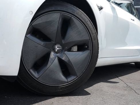 Used 2019 Tesla Model 3 RWD image 28