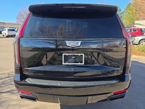 Used 2024 Cadillac Escalade Sport Platinum image 5