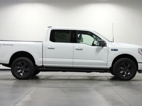 New 2025 Ford F150 Lightning Flash image 3