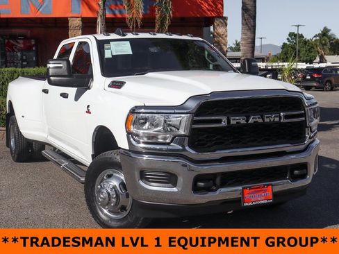 Used 2023 RAM 3500 Tradesman w/ Chrome Appearance Group AWD/4WD image 2