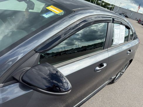 Used 2024 Kia Forte GT-Line w/ GT-Line Premium Package FWD image 14